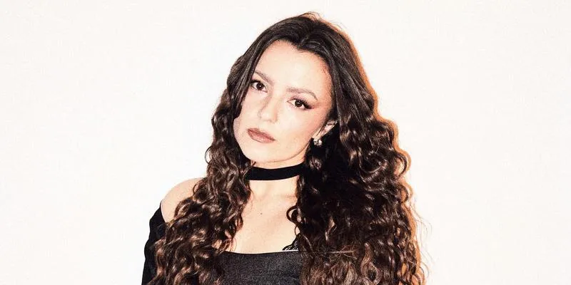 Kim jest Lanberry? Odkryj imię utalentowanej artystki!