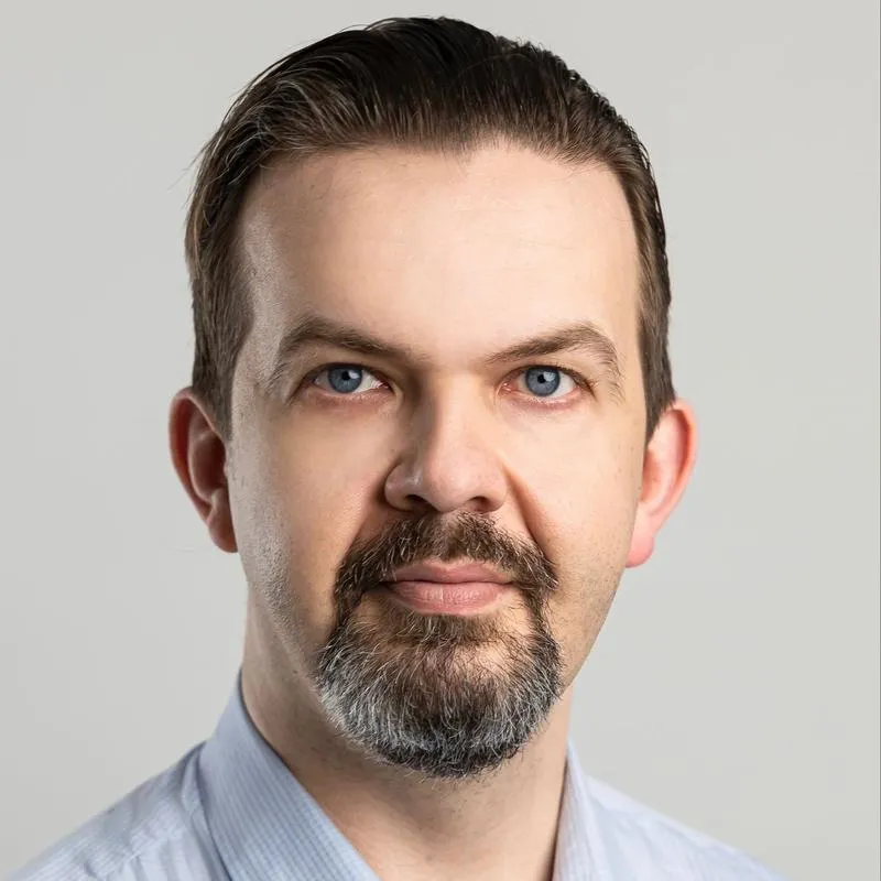 Pisanie imienia Konrad