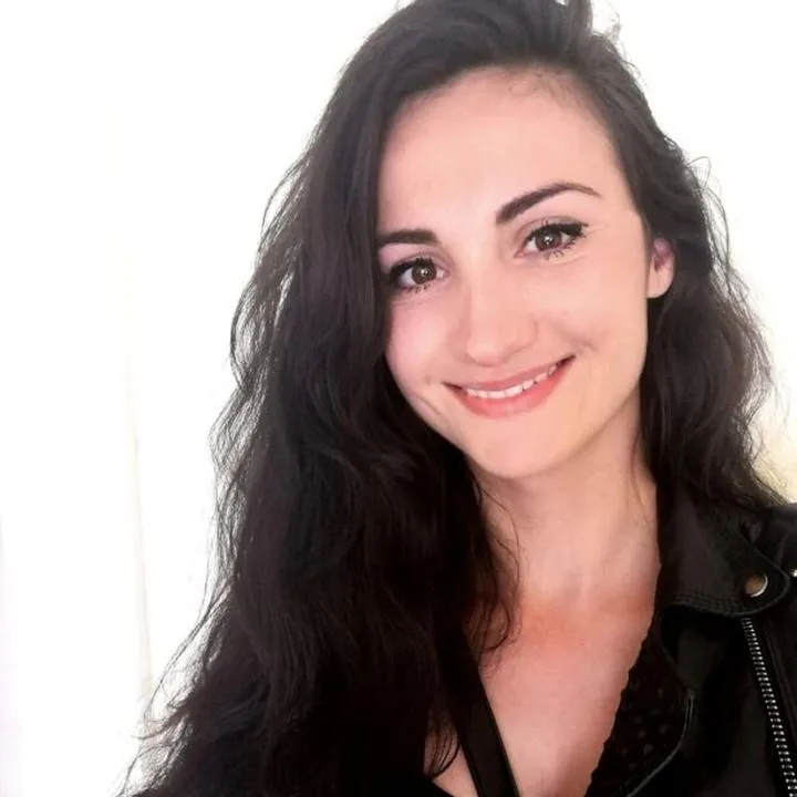 Pochodzenie i znaczenie imienia Jaśmina